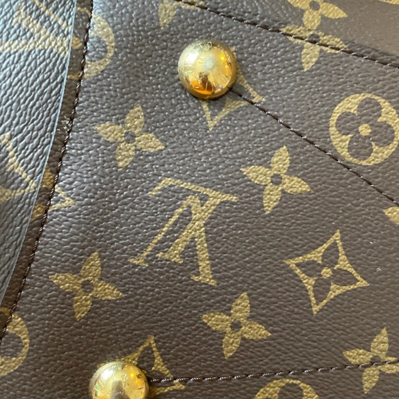 Louis Vuitton shoulder bag MONTAIGNE GM, Authentic, vintage gently used - Picture 10 of 15